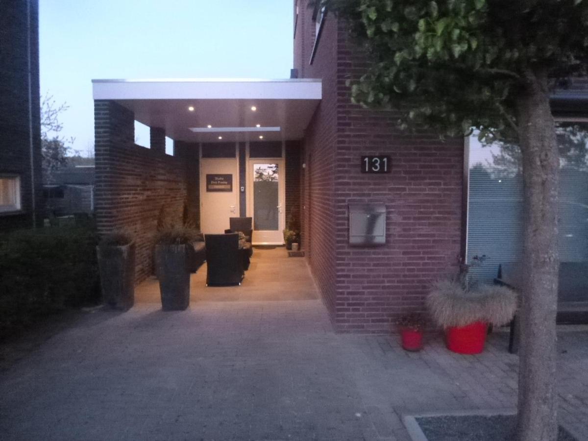 Elvis Presley Private Studio With Kitchen And Airconditioning Goes Bagian luar foto