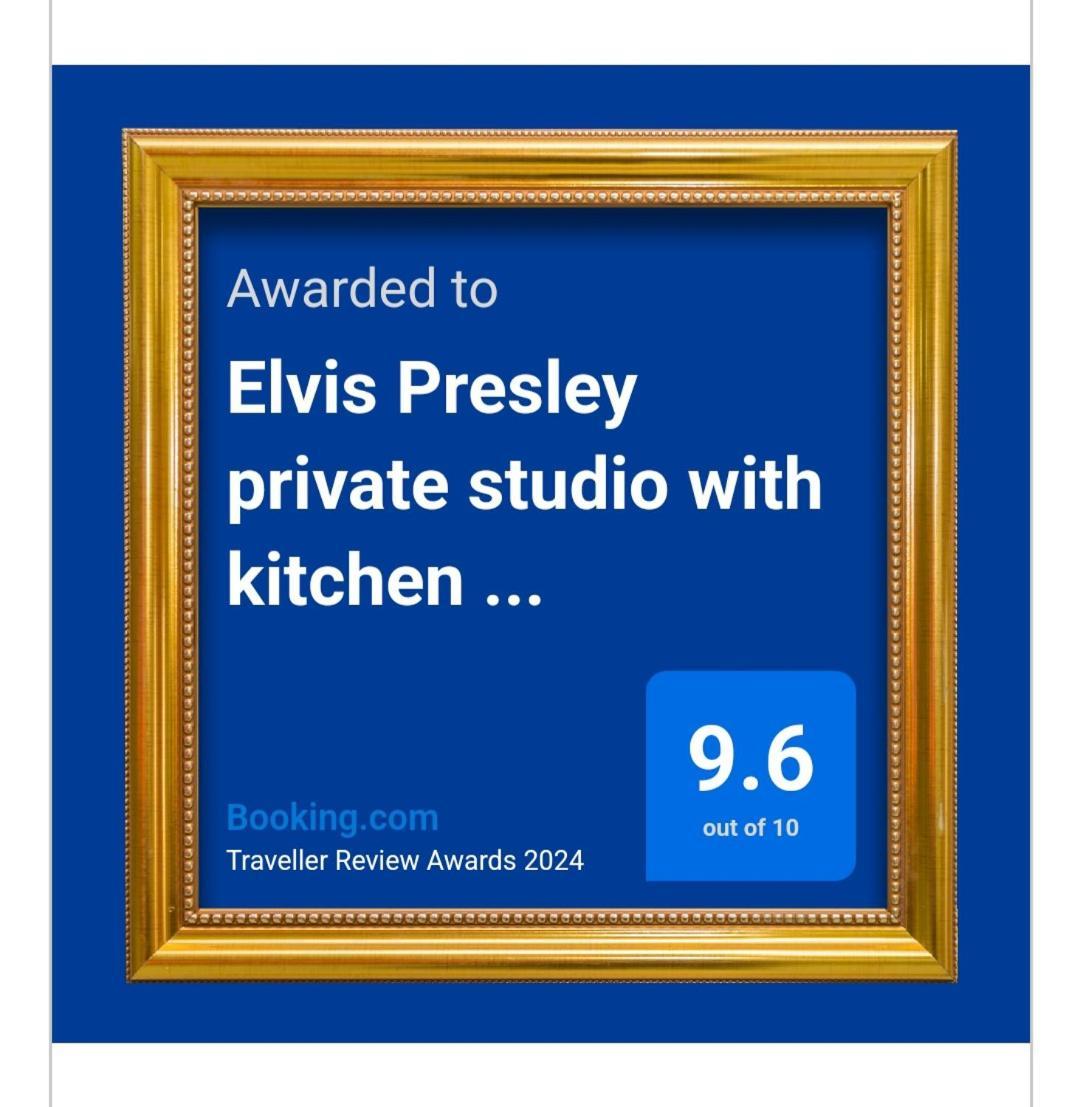 Elvis Presley Private Studio With Kitchen And Airconditioning Goes Bagian luar foto